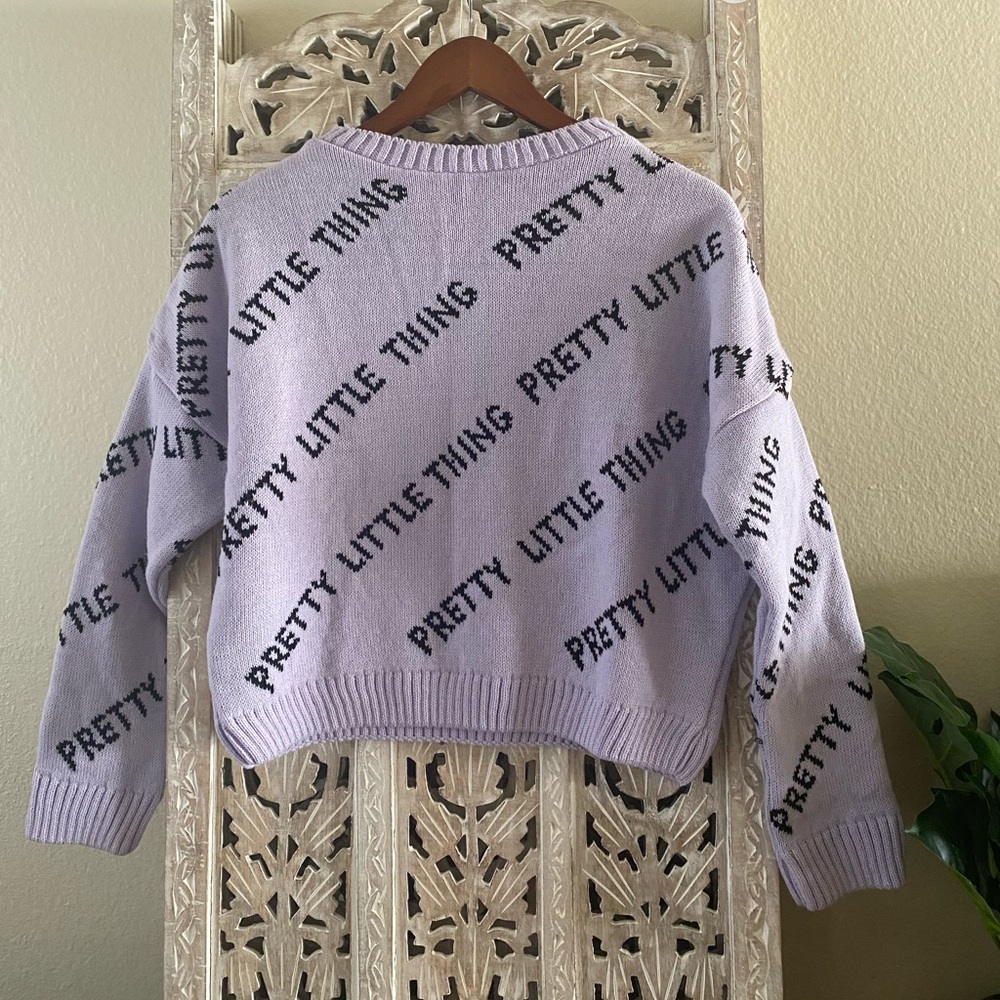 PRETTY LITTLE THING lilac and black logo sweater